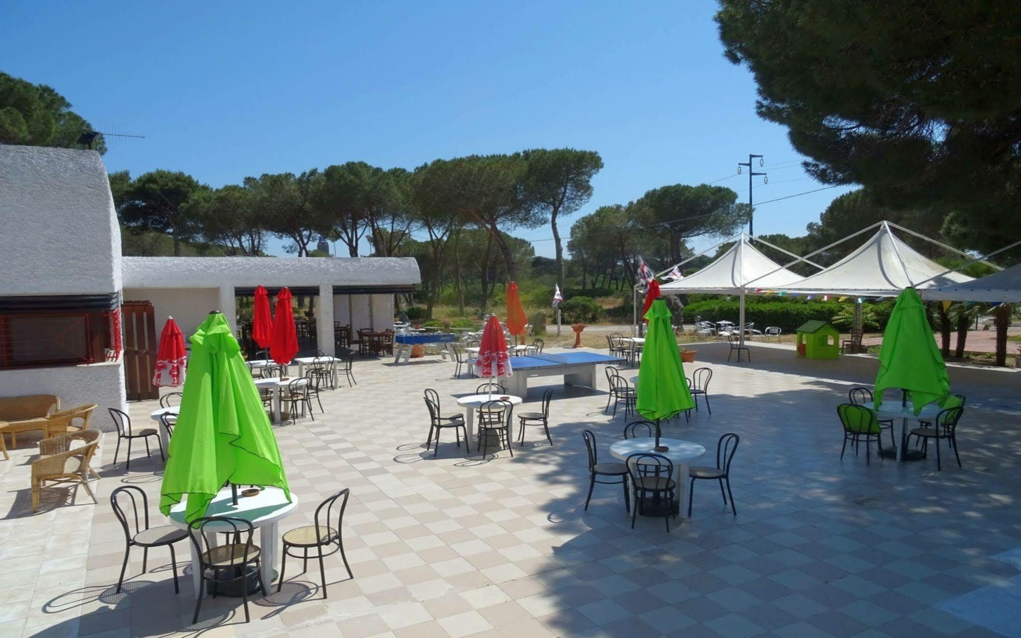 Villaggio Camping Nurral Fertilia Εξωτερικό φωτογραφία